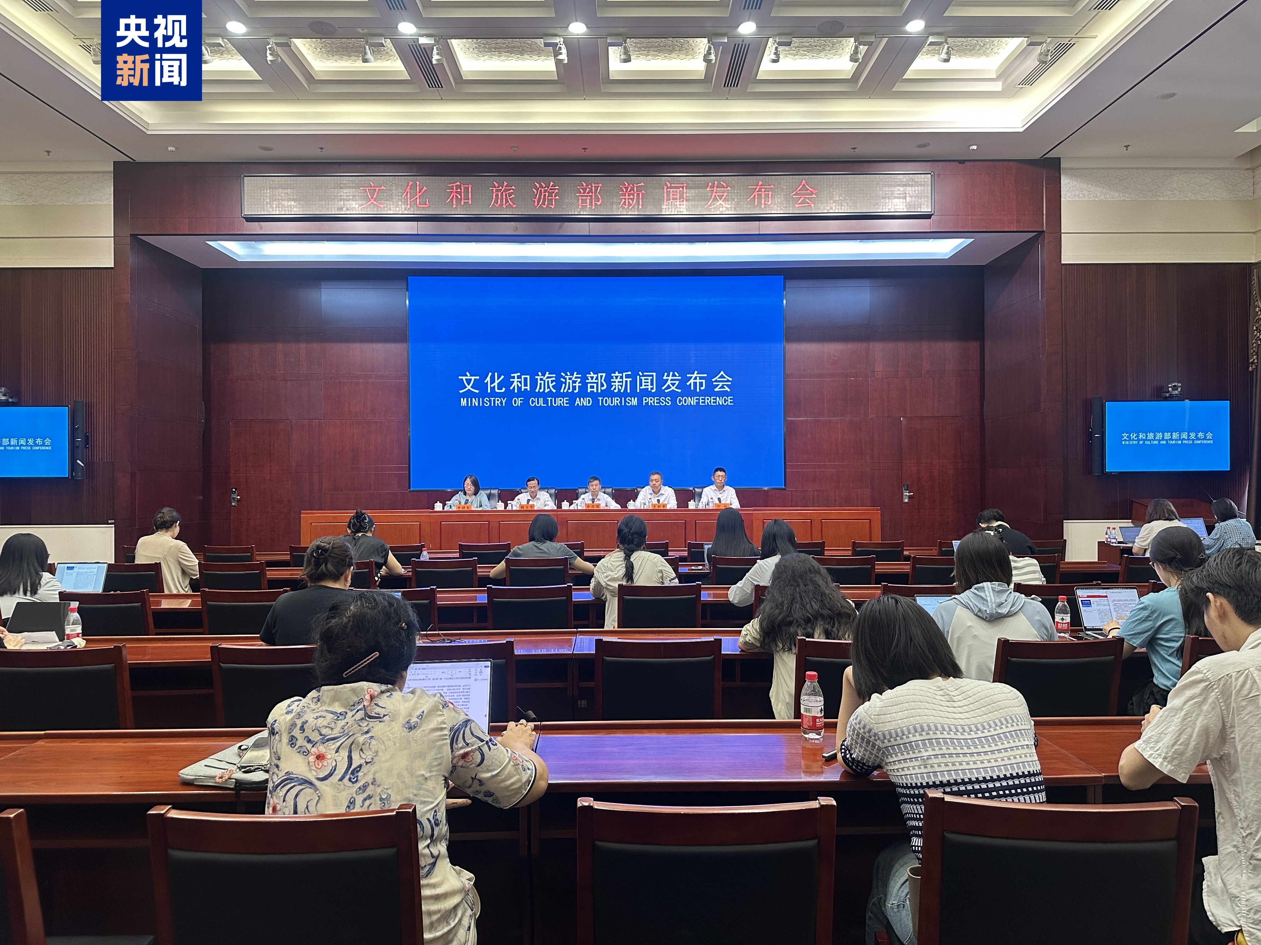 文化和旅游部:规范旅游市场秩序 对强迫购物“零容忍”