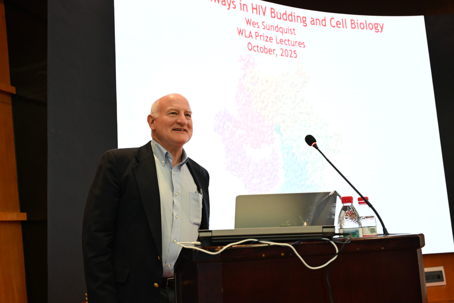 2025世界顶尖科学家协会奖“生命科学或医学奖”得主、犹他大学生物化学系特聘教授兼系主任韦斯·桑德奎斯特(Wesley SUNDQUIST) 2025世界顶尖科学家协会奖“生命科学或医学奖”得主、犹他大学生物化学系特聘教授兼系主任韦斯·桑德奎斯特(Wesley SUNDQUIST)
