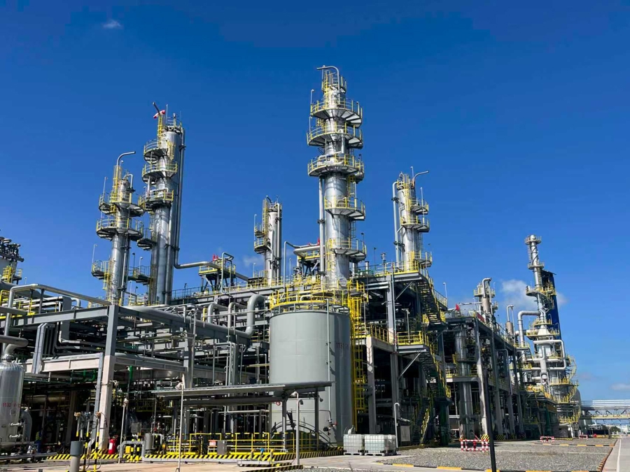 华融化学(301256)强势涨停分析：化工板块轮动与涨价题材驱动