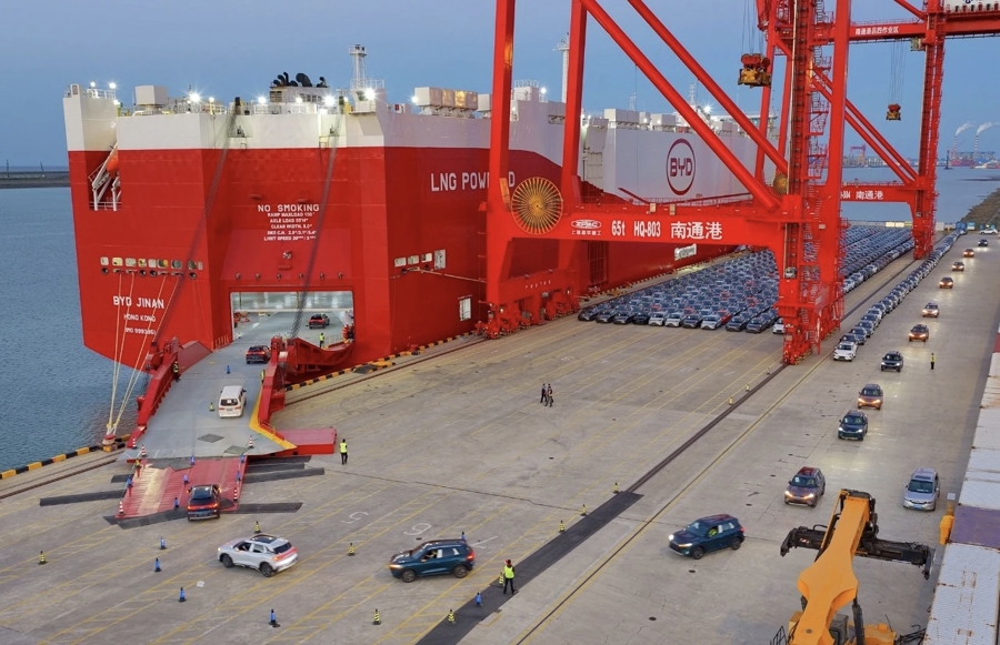 7273辆新能源汽车，南通→欧洲