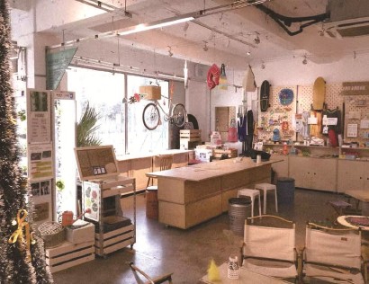 新华·社区营造中心位于长宁区新华路345弄，由新华路街道引领发起，“大鱼营造”具体负责筹款、运营。图为位于该中心一楼的共创空间。  资料图片