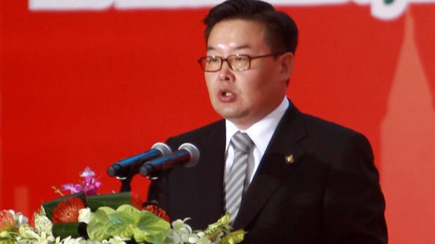 蒙古国总理赞登沙特尔递交辞呈