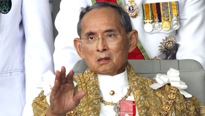 泰国国王普密蓬去世,享年89岁