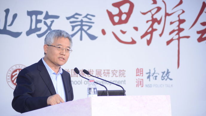 产业政策之辩丨张维迎:反对产业政策不等于否