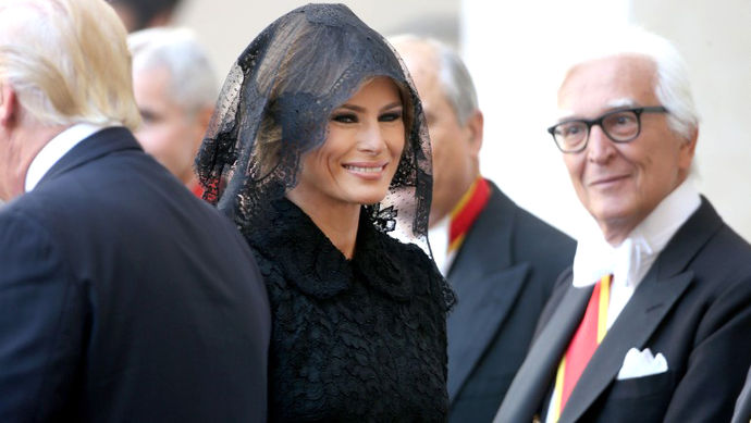 美国"第一夫人"梅拉尼娅的时尚外交:"我就是我"!