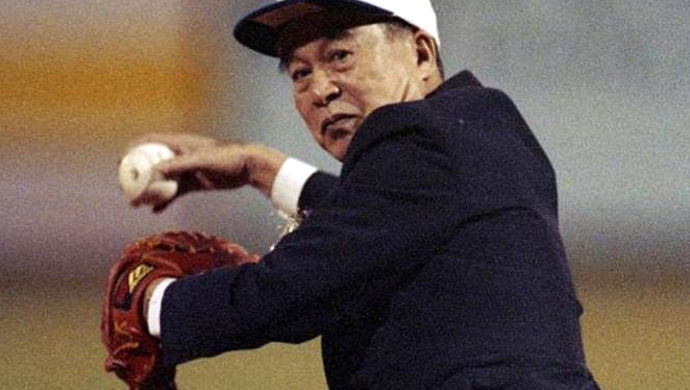 这个湖南人主动去台湾工作,最后当到李登辉的