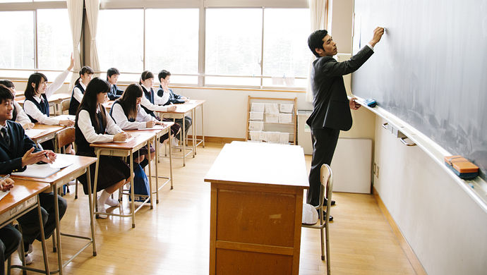 宽松教育已在日本实行30年,却结出了这三大