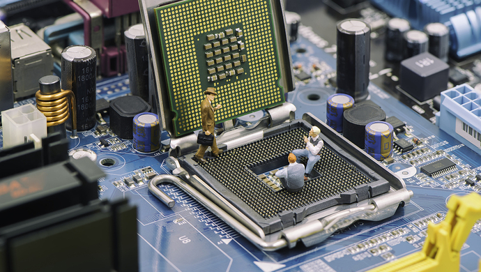 我在体内植入了一个芯片能测量很多东西真相是