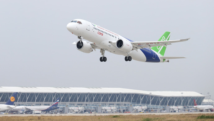 c919大飞机新春再出发今年102架机将适航取证试飞