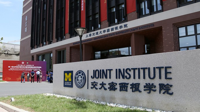 全球高端智能手机现状苹果稳坐第一华为在华最吃香 全球高端智能手机现状苹果稳坐第一华为在华最吃香