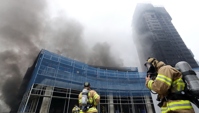 韩国世宗市一施工现场火灾26人伤4人失踪有12名中国公民受伤