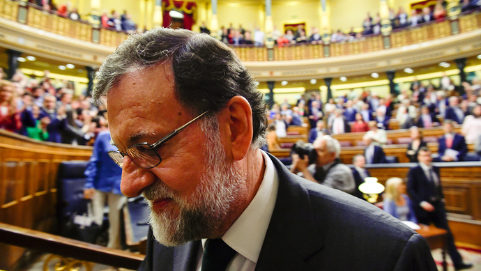 40年来首次炒掉现任首相,西班牙也要翻车?