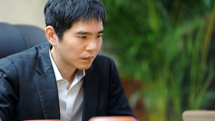 一代天才李世石告别棋坛 对阵阿尔法狗曾"惊世一挖"_上观新闻