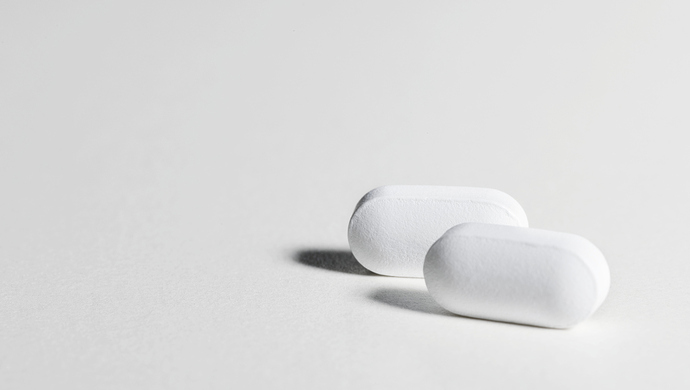 高中生为冲成绩吃家长搜购的"聪明药",实为精神药物易上瘾