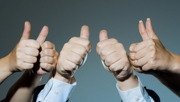 摘要:购买"粉丝",强制要求群众点赞,不更新无回应等