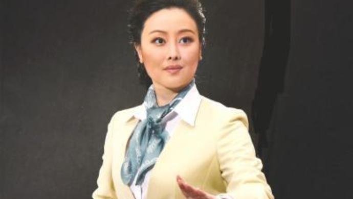 十二艺节文华奖得主万晓慧在路上热演求索在路上