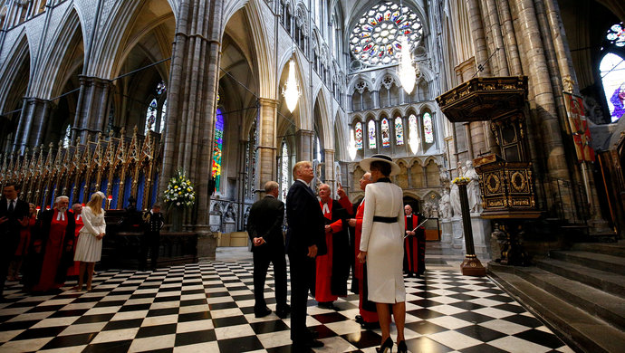 特朗普请不要干涉我国政治