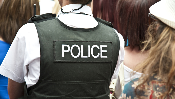 屡屡铐上香港极端示威者的"速龙小队",什么来头?