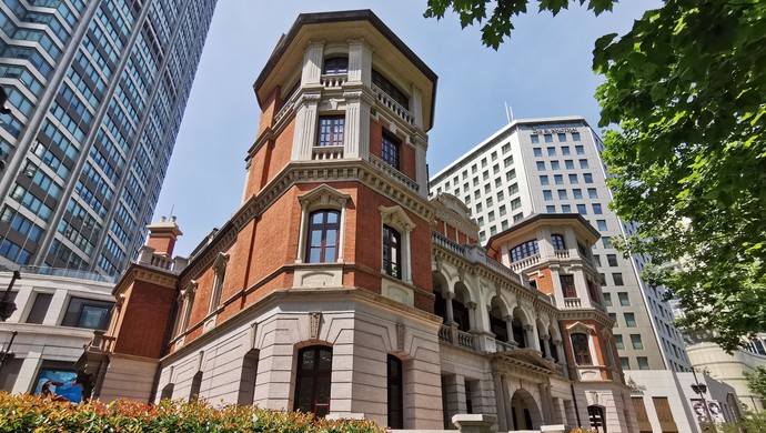 上海优秀历史建筑老宅重生民立中学