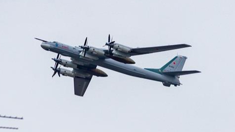 ​敏感时刻,俄战略轰炸机飞越日本海