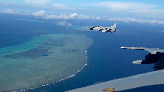 南海舰队政治委员杨志亮中将,南海舰队航空兵政治委员贺跃华少将在京