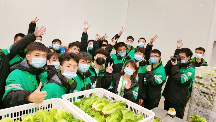 叮咚买菜今年首批大学生入职，新手能做好生鲜电商这门难做的生意吗