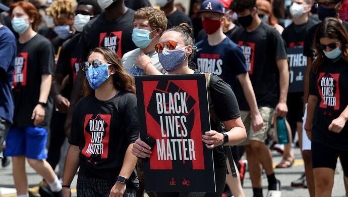 新增美国多州新增病例重回复工前水平 各地反种族歧视抗议愈演愈烈