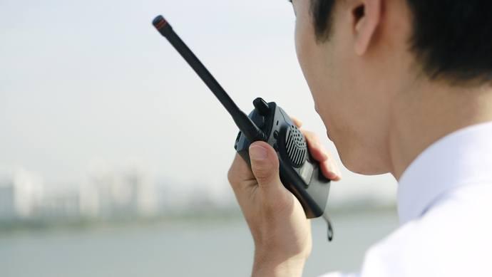 武警演练失败罪魁祸首竟是只小小的对讲机