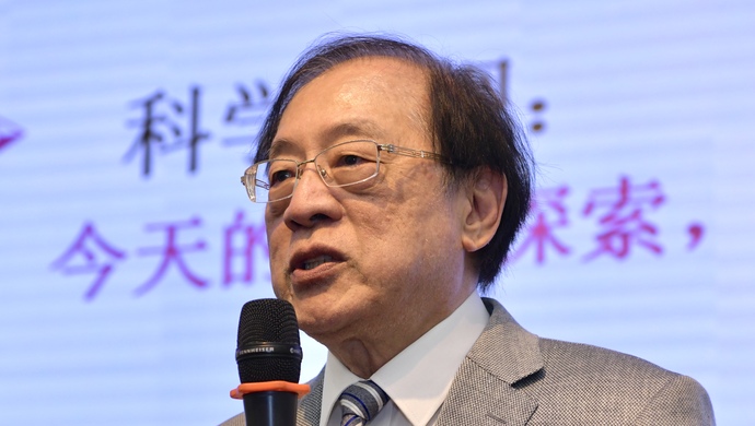 如何选专业选课题姚期智院士首先成为一名科学家