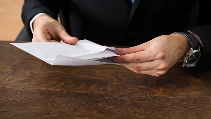 突尼斯总统府收到疑似投毒信拆信人身体不适被送医