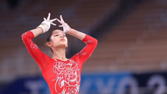 東京奧運會體操女子資格賽於25日在東京有明體操競技場結束,中國隊以