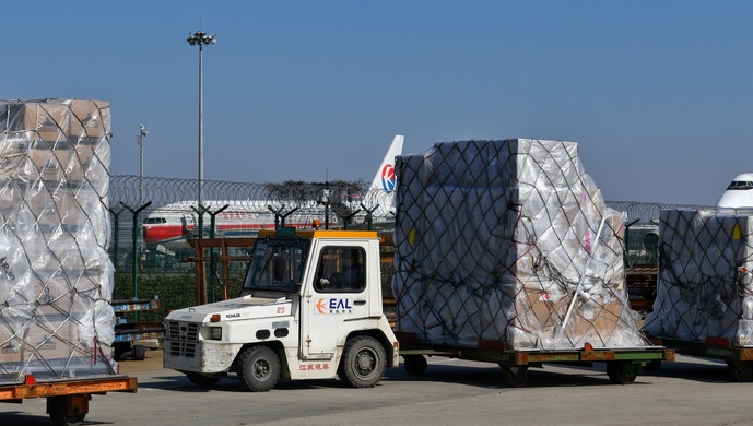 空运运价飙涨还一舱难求,怎么回事?