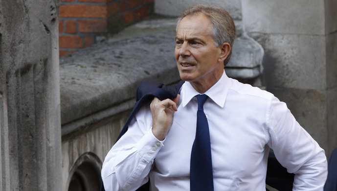 英国超40万人签名要求撤销前首相布莱尔爵士头衔