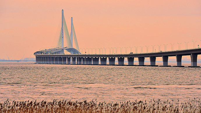 上海长江大桥封了假的崇明暂时调整运营的是这些公交线路