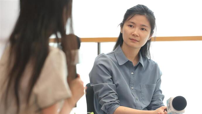 北大才女朱虹璇:喜欢《春逝》的男生值得嫁_上观新闻