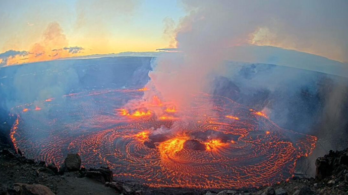 停歇3个月后美国夏威夷基拉韦火山今年第三次喷发