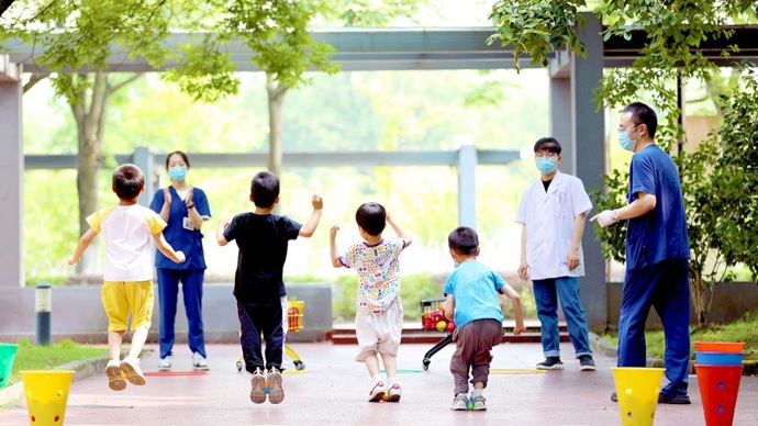 解决康复最后一公里难题上海市阳光康复中心社区康复专科联盟持续发力