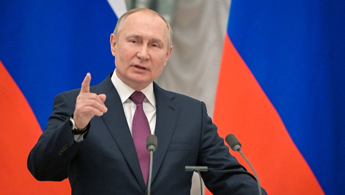 俄罗斯总统普京在人民日报发表署名文章