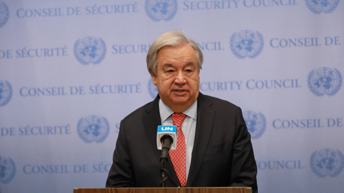 叙利亚卫生部长哈桑·加巴什在声明中说,袭击还造成13名叙利亚人受伤