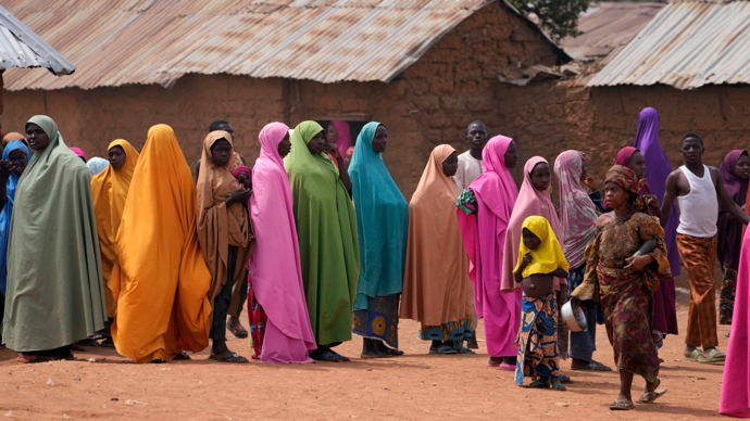 尼日利亚100余名被绑学生返回卡杜纳