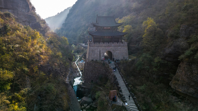 请问我会背咏鹅可以免哪个景区的门票