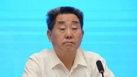 检察机关依法对刘满仓涉嫌受贿、利用影响力受贿案提起公诉