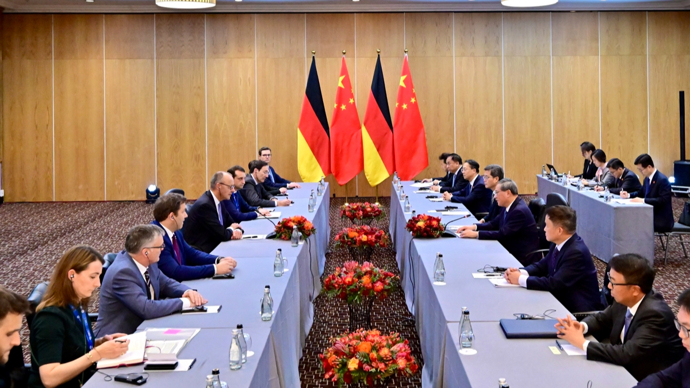 天下一席谈｜专访郑春荣：默茨访华为中德合作带来新机遇