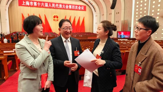 两会影话｜又见面啦！