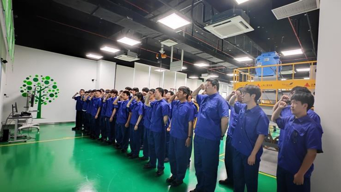 年均培养万名高技能人才，上海职业教育校企协同支撑产业升级