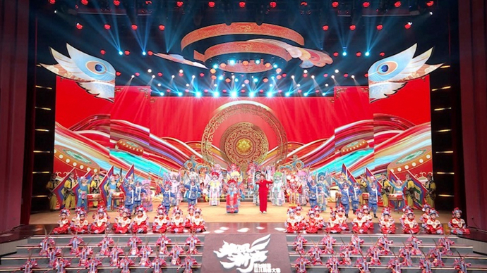 总台首届少儿戏曲大会收官，稚嫩童音唱起古老戏韵，这就是传承最美的样子