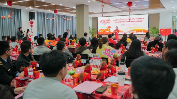 从“服务对象”到“治理主角”，金山为新就业群体构筑“六大友好”场景
