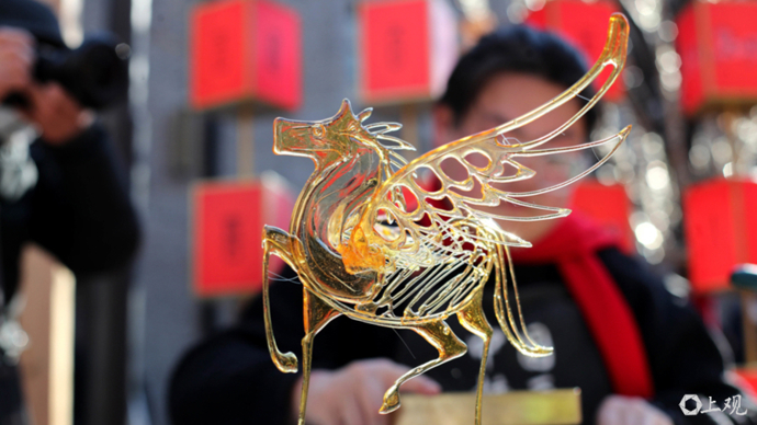 【场面】来张园找“马”，过个年味十足的“摩登年”