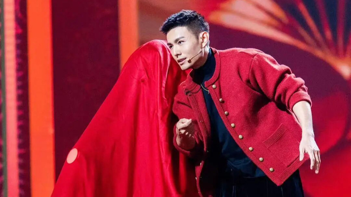 邓男子为春晚魔术准备了3年，回应“AI加快魔术揭秘”：有人讨论说明记住了节目