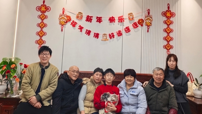 热气腾腾晒小家｜航天夫妻回乡过年：陪父母做些小事，就是圆满